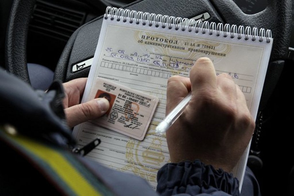 Новые правила остановки водителей и проверки документов