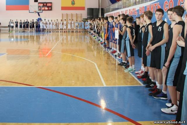 В Рыбном стартануло Первенство ЦФО по баскетболу среди юношей