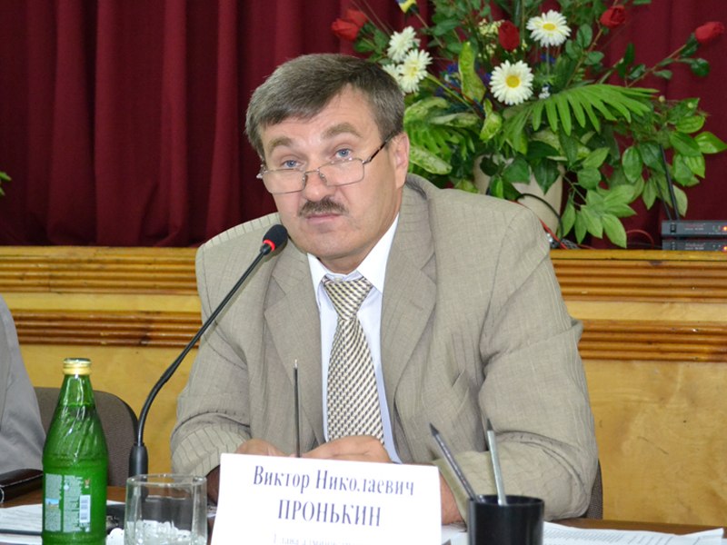Ковалев предложил сложить полномочия Главе администрации Рязанского района