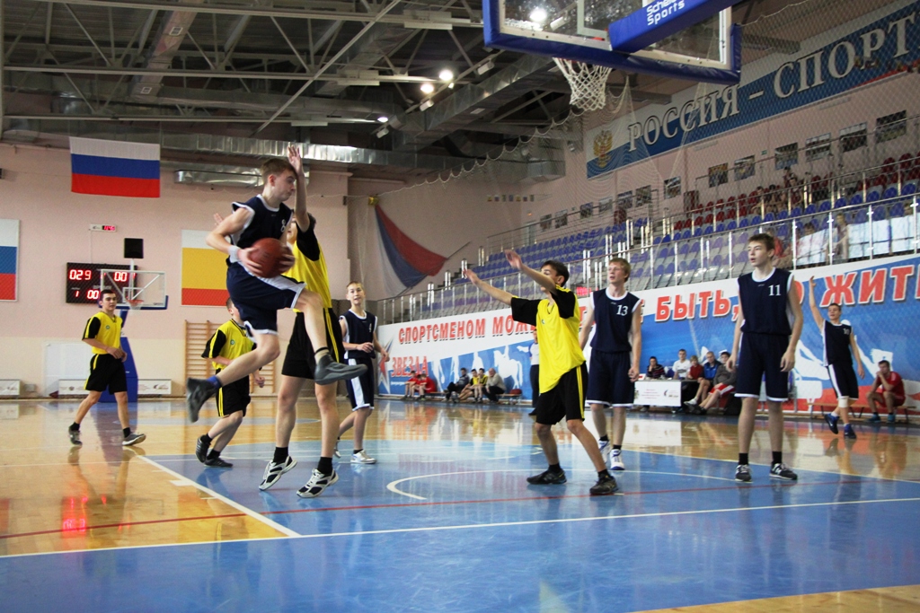 В Рыбном состоялось Первенство Рыбновского района по баскетболу