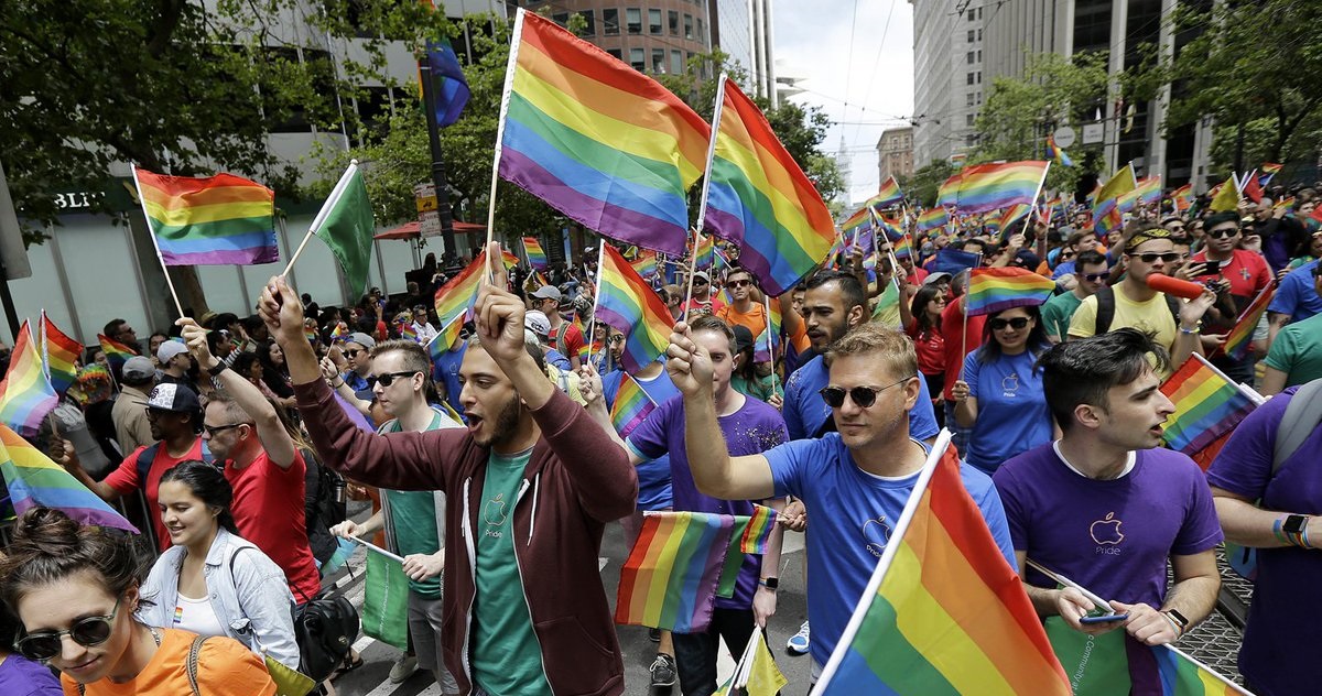Суд поддержал решение администрации о запрете проведения гей-парада в Рыбном