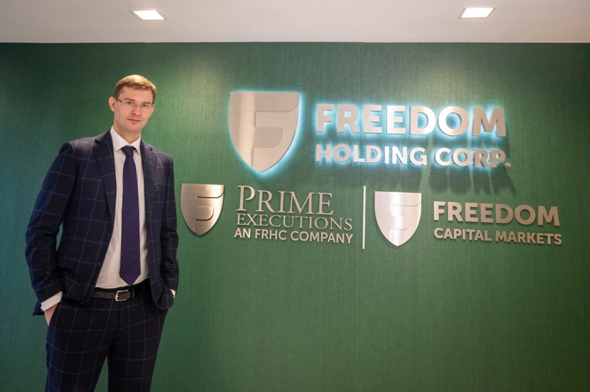 Тимур Турлов и последние успехи Freedom Holding Corp.: результаты, рейтинги и признание Стэнфорда