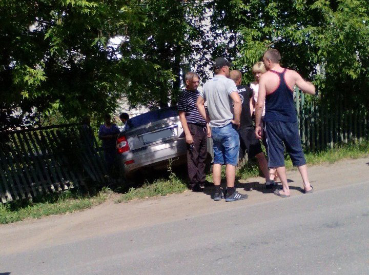 В Рыбном произошло боковое столкновение двух автомобилей