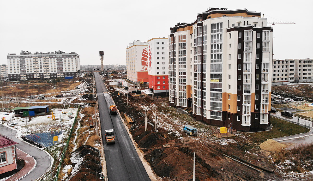 Из-за утренней аварии на участке водоснабжения может пострадать новая дорога на ул. Крымской
