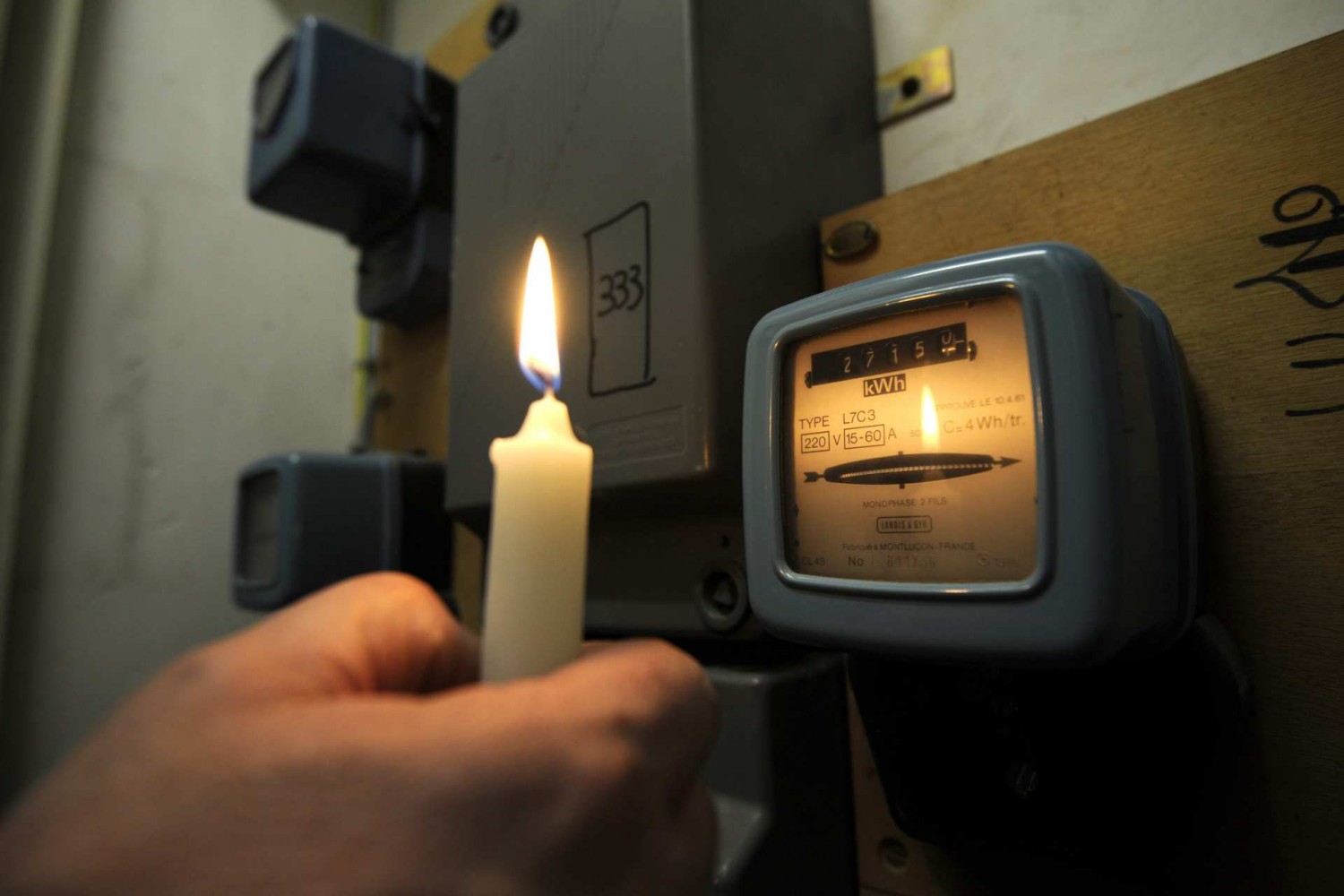 С 25 по 29 января в Рыбном отключат электроэнергию. Список адресов