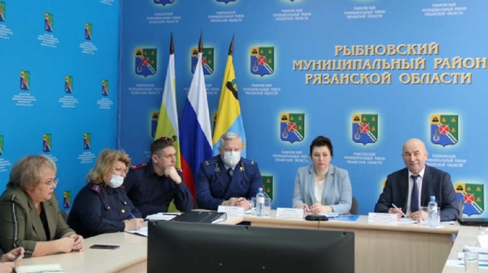 СК начал проверку по ситуации с расселением жителей из аварийных домов в Рыбном