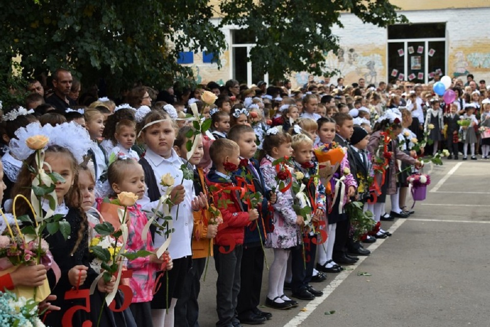 В школах Рыбновского района прошли торжественные линейки ко Дню знаний