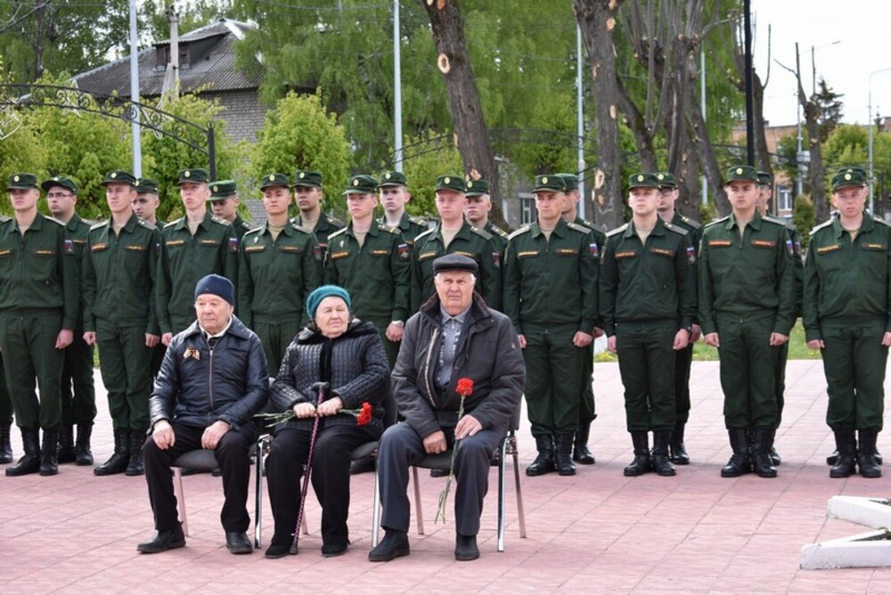 В Рыбном состоялся торжественный митинг посвященный Дню Победы