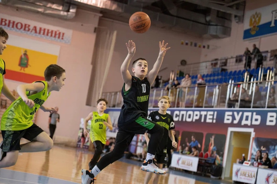 В Рыбном состоялись соревнования по баскетболу «Поколение — 929»
