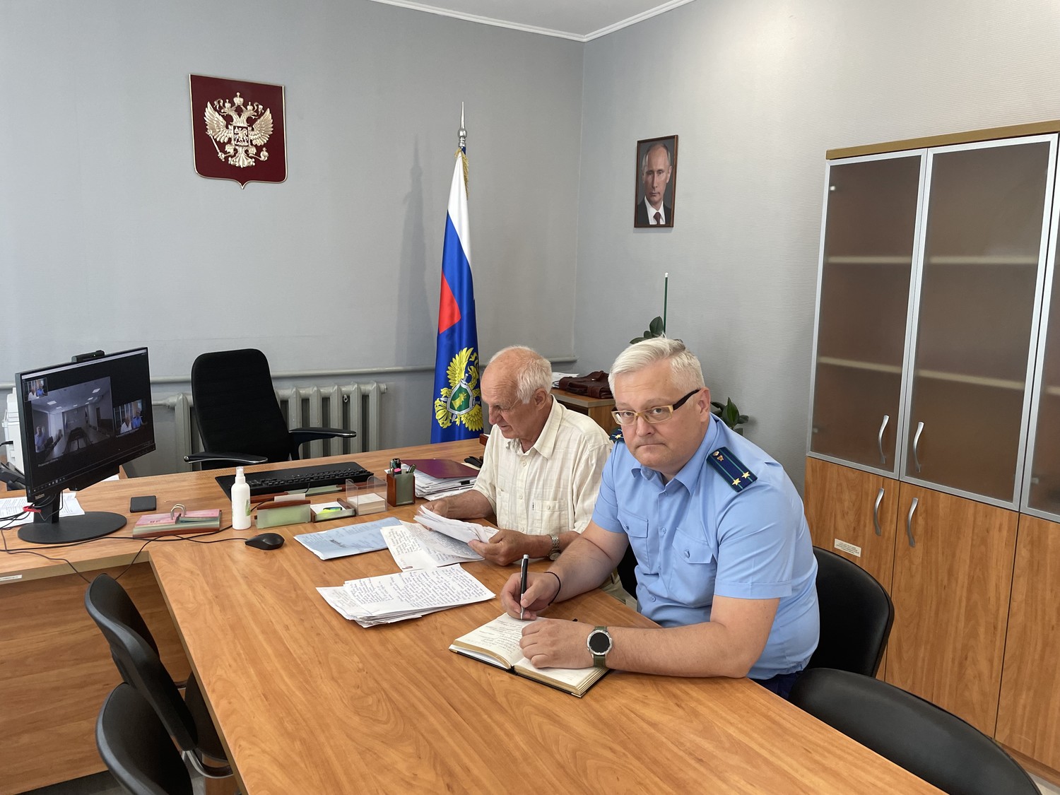 Первый заместитель прокурора области провел прием жителей Рыбновского района