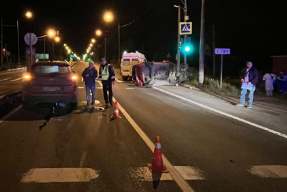 На М5 в Рыбновском районе перевернулся легковой автомобиль