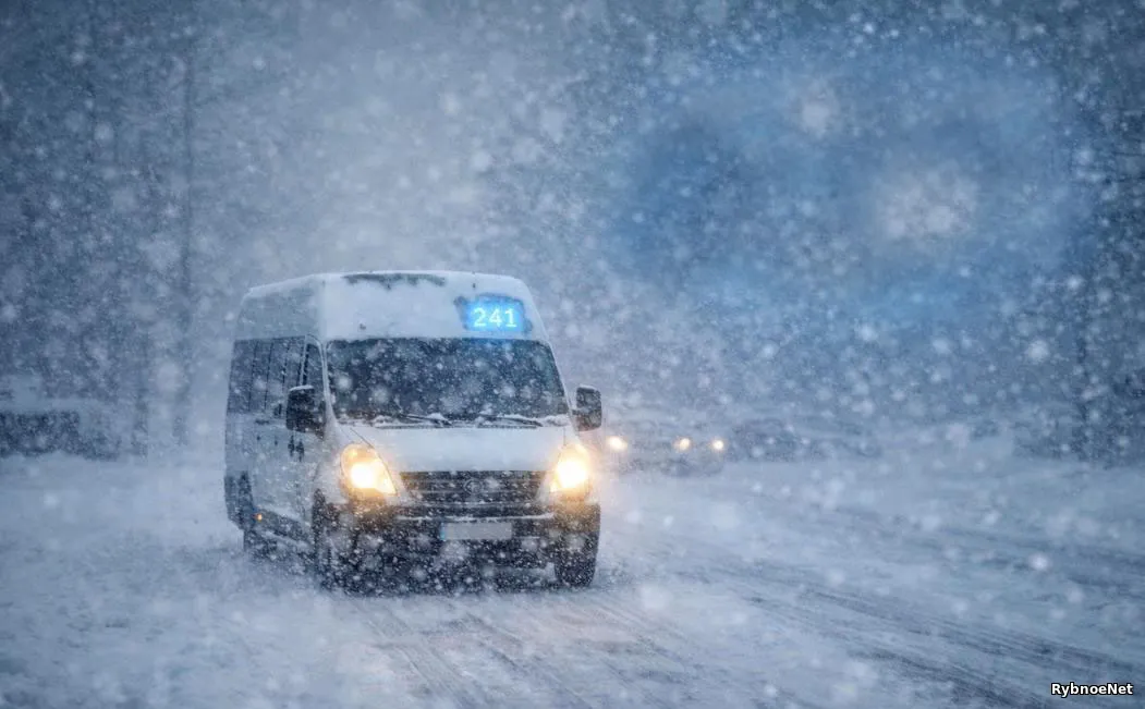 Маршрутка №241 снова временно вернулась к старому маршруту из-за снегопада в Рыбном