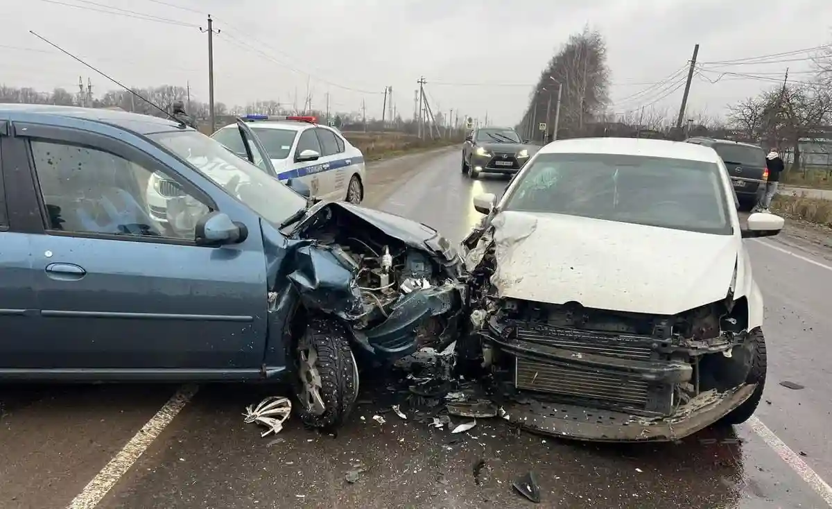 Авария на Куйбышева в Рыбном: есть пострадавшие