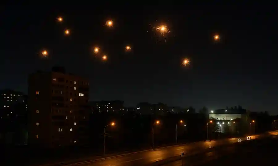 В Рязани ночью уничтожили несколько БПЛА: обломки упали в разных районах