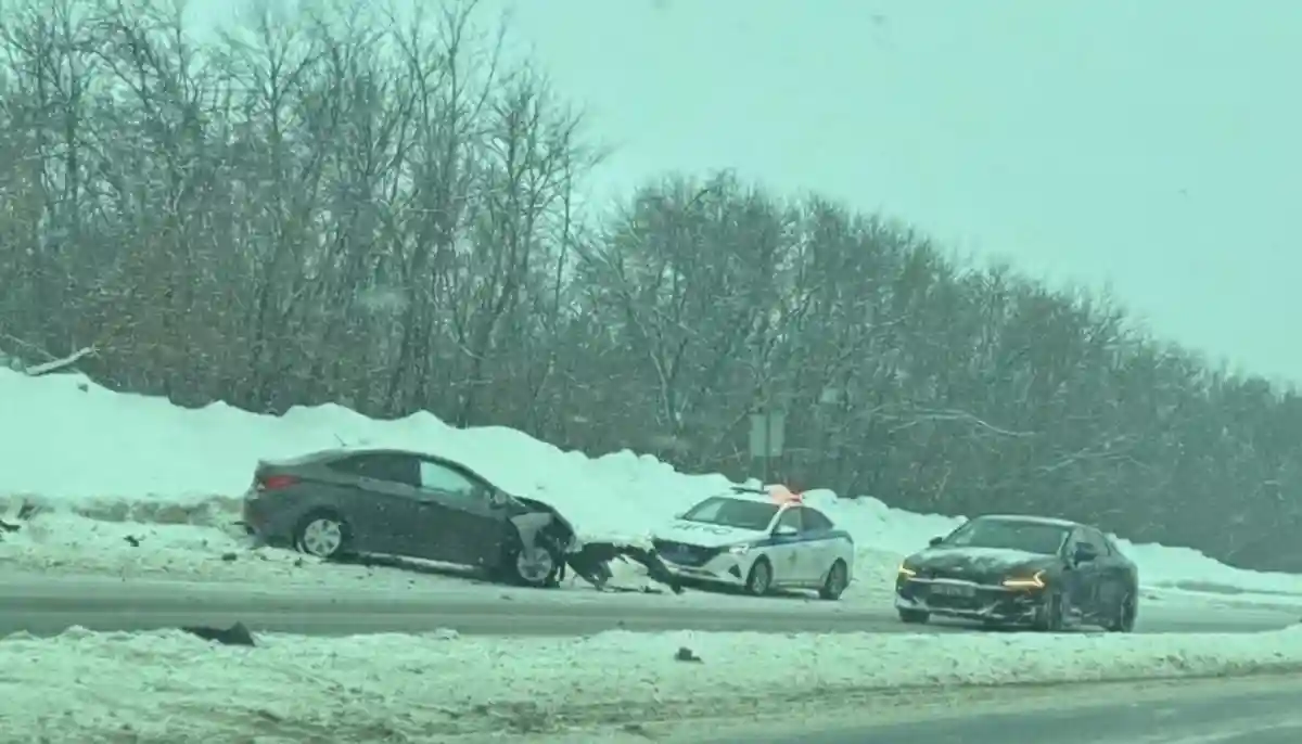Под Рыбным утром произошло ДТП напротив «Рельеф-Центра»